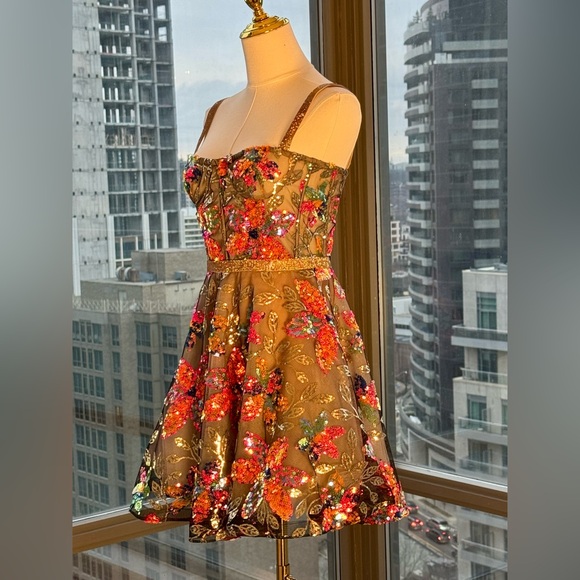 🆕 BRONX & BANCO 🧿 NWOT Mademoiselle Floral Sequin Fit-&-Flare Dress Sz XS US 2 - Picture 5 of 16